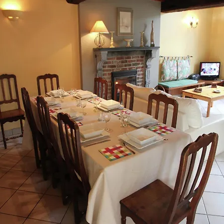 Castle Retreat, בית נופש